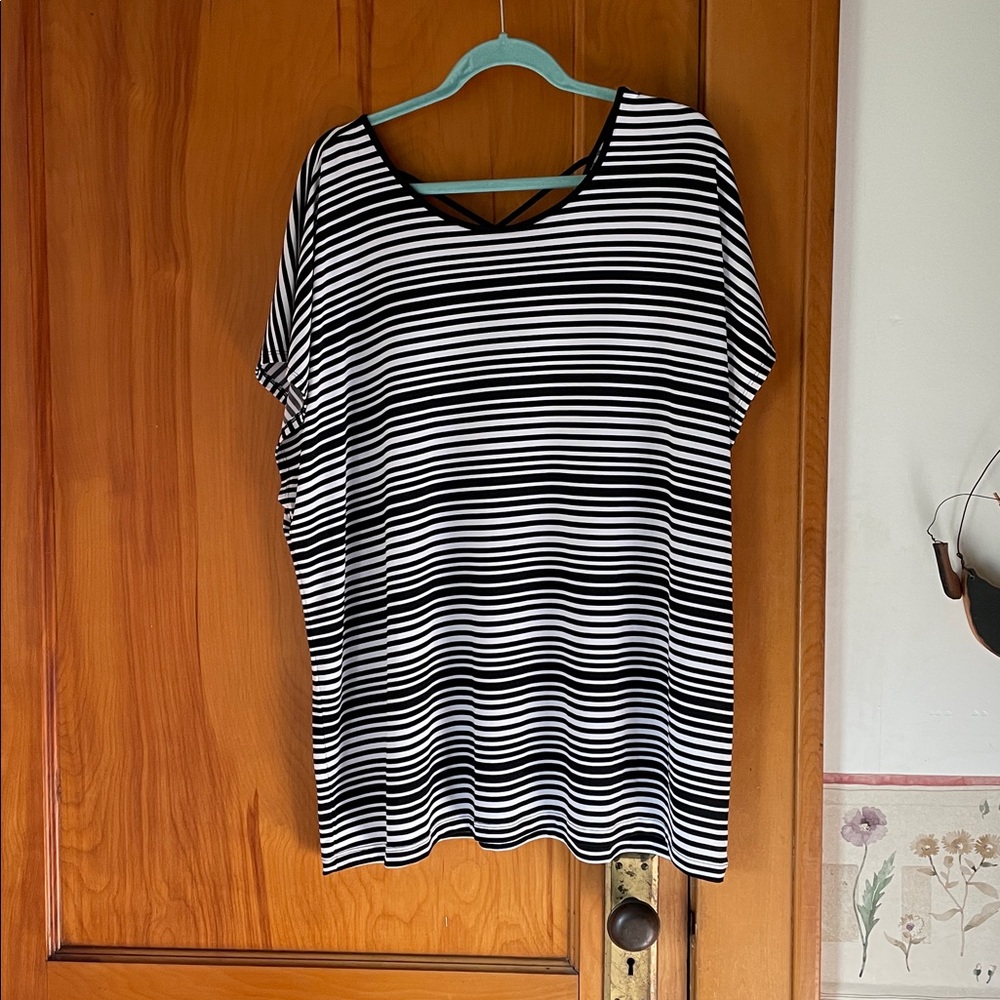 CJ Banks Monochrome Striped Top